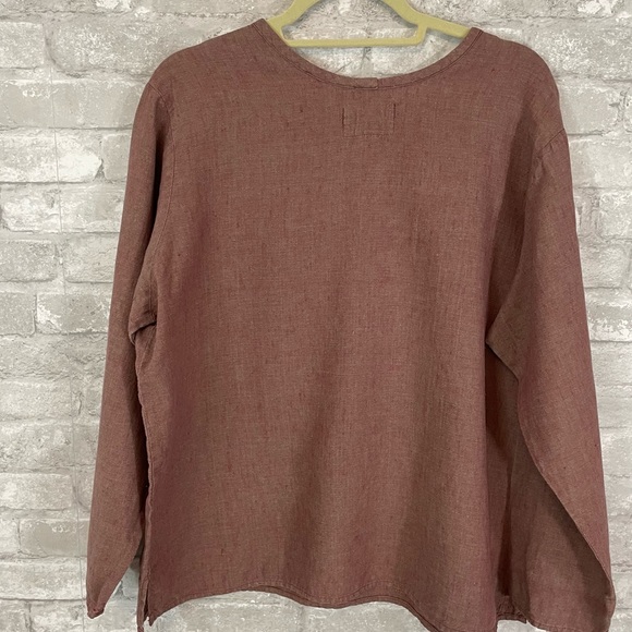 FLAX Oversized Linen Top - Picture 2 of 3